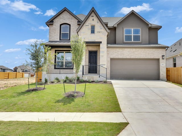 623 Breeze Hollow Ln