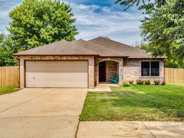 6420 Piedras Blanco Dr