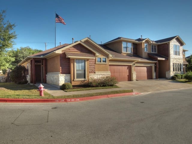 6701 Covered Bridge Dr Unit #52
