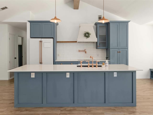 6841 Raccoon Run