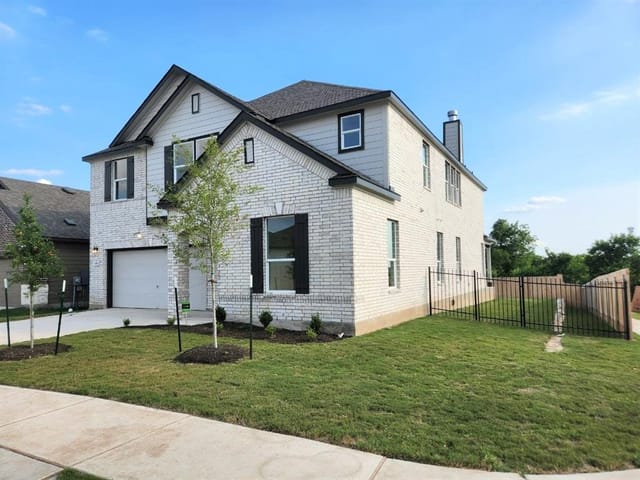 6901 Daniel Ranch Dr