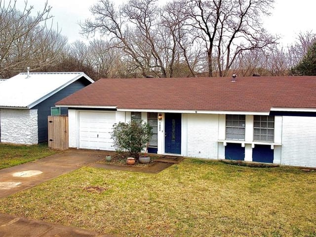 7003 Cherry Meadow Dr