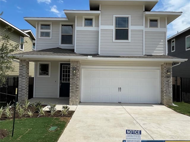 7011 Ezra Brooks Bnd