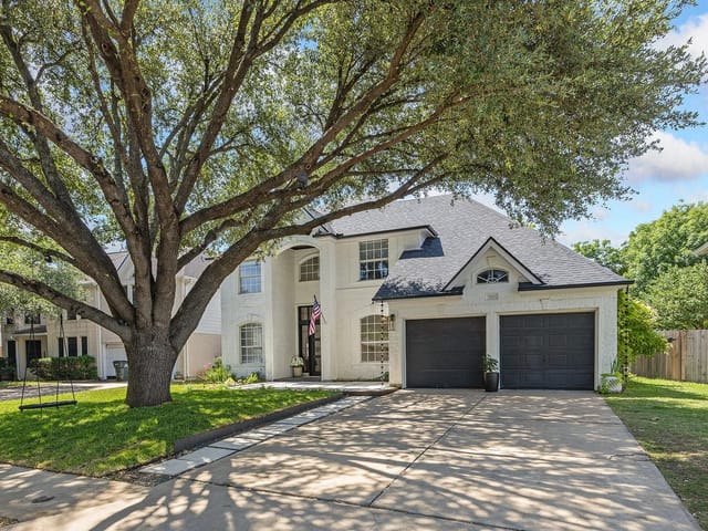 702 Churchill Farms DR