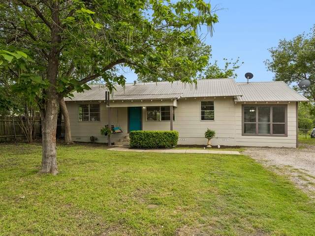 706 John Nagle ST