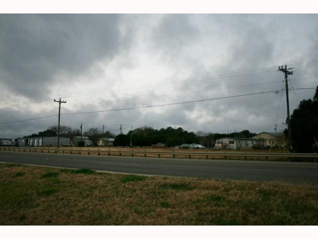 709 BAGDAD RD