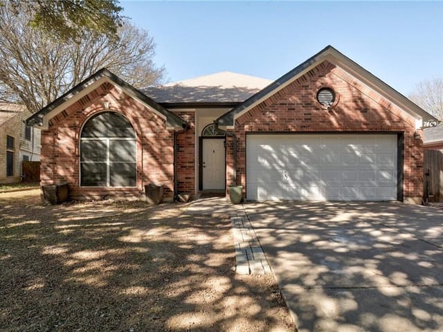 7400 Crepe Myrtle Dr
