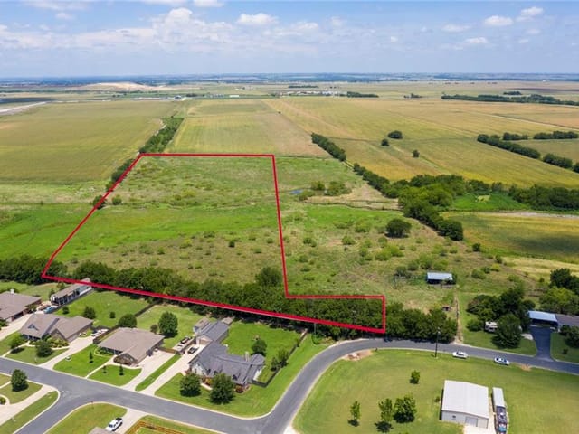 775 County Rd 132