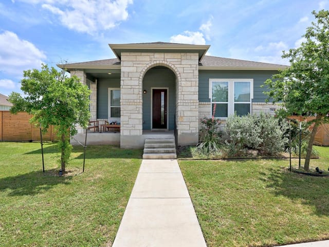 7901 Donnelley Dr
