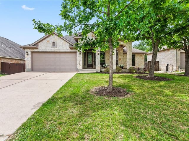 7925 Via Verde Dr