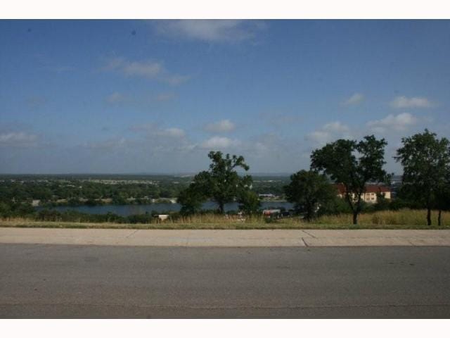800 La Ventana DR