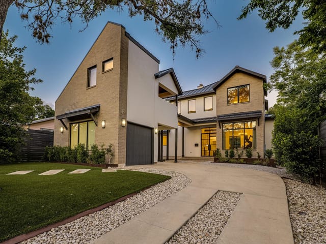803 Norwalk Ln