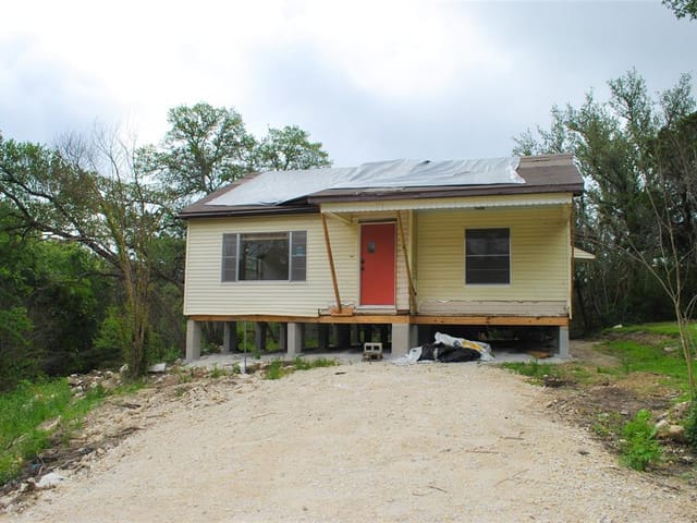 8105 WILLIAMSON CREEK Dr
