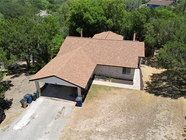 8106 Mescalero Dr