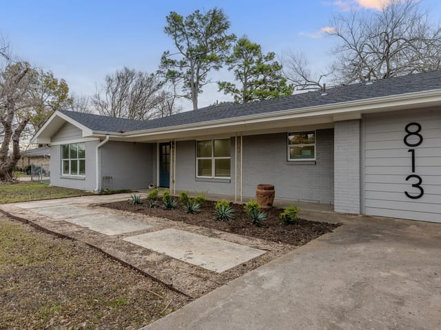 813 Central Ave
