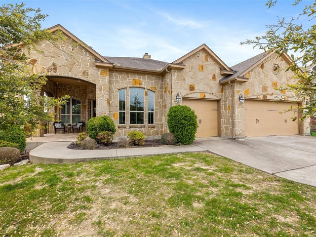 815 Wild Rose Dr