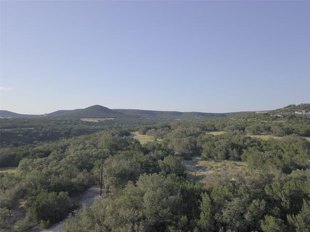 8205 Cactus Bend Cv