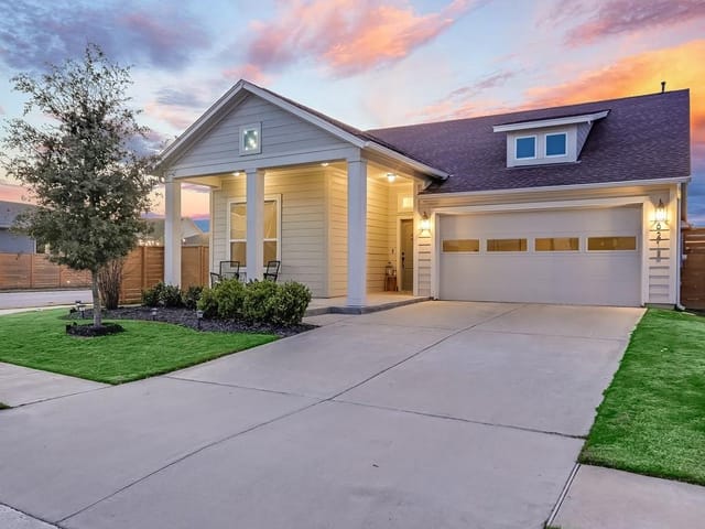 8212 Donnelley Dr