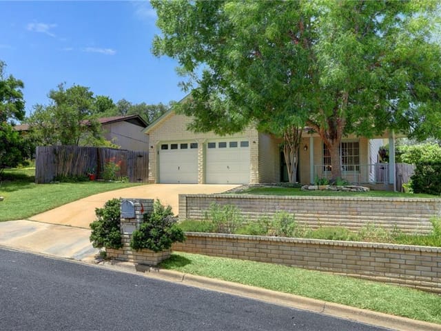 8306 Gallatin Dr