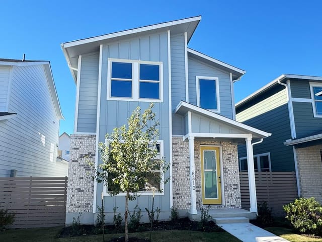 8310 Leroi Dr