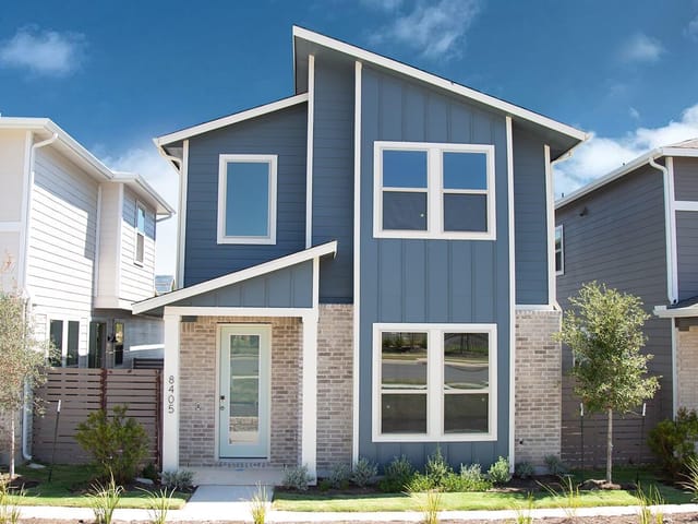 8405 Leroi Dr