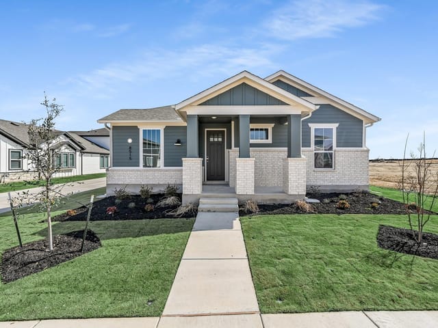 8515 Dongan DR
