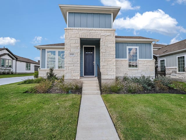 8516 Dongan Dr