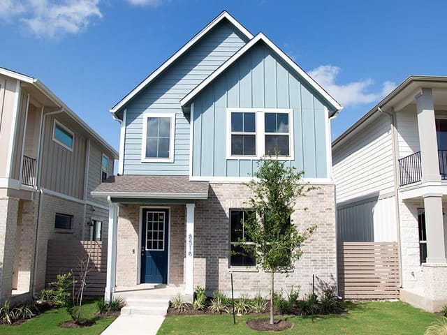 8516 Leroi Dr