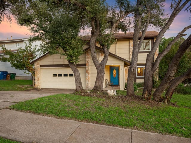 8577 Red Willow Dr