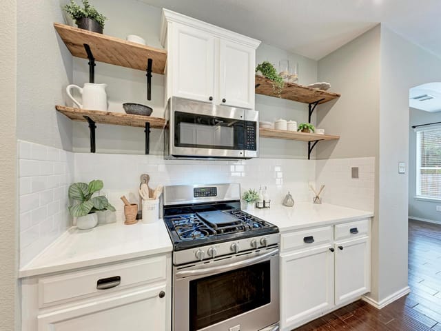 8609 Brock Cir