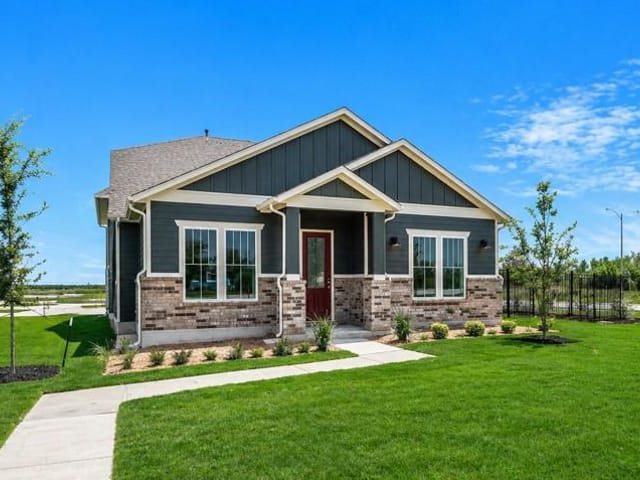 8616 Dongan DR