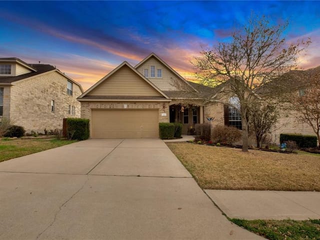 8701 Fenton Dr