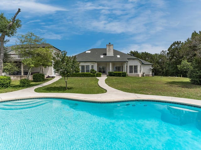 8709 Zyle Rd