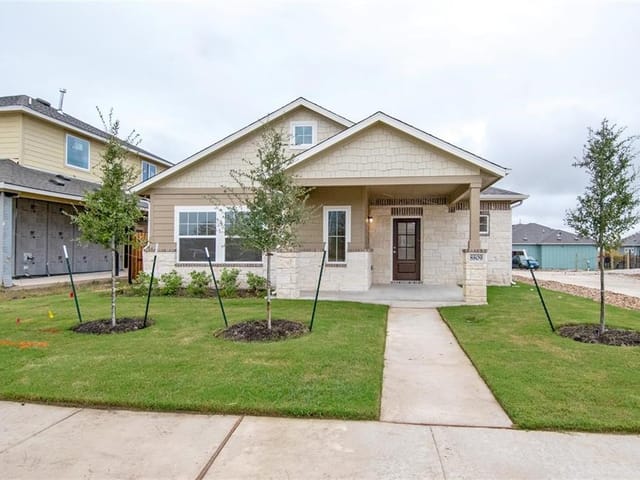 8809 Looksee Ln
