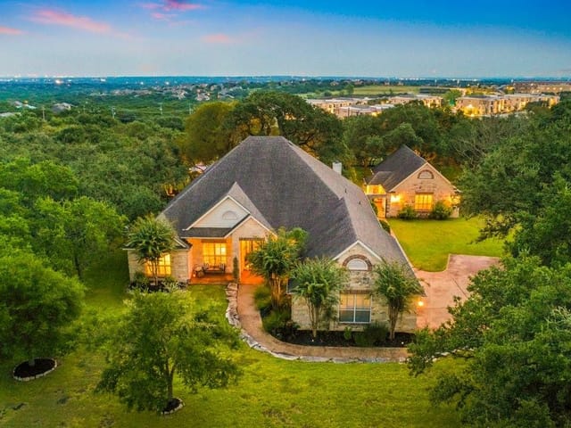 8901 Gallant Fox Rd