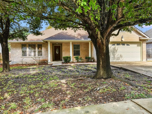 905 E Olympic Dr