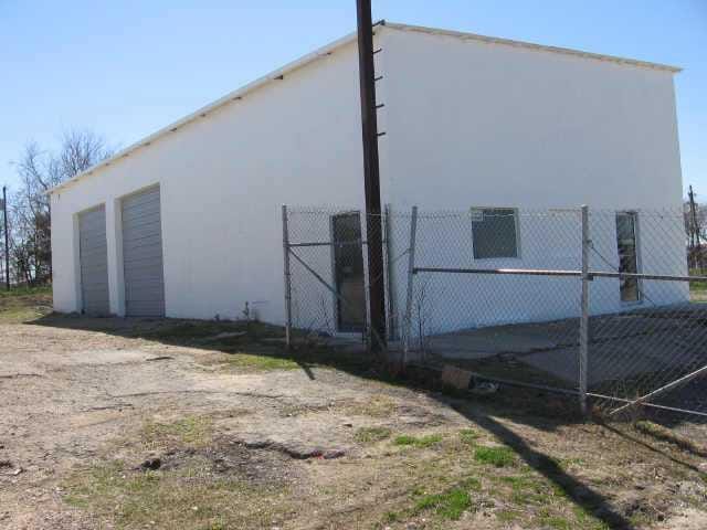 909 Caldwell ST