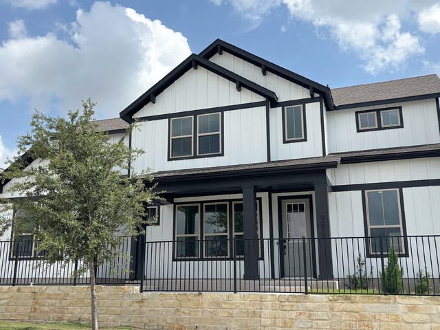 9213 Hamadryas Dr