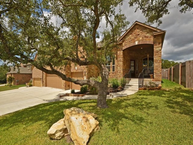 936 Wild Rose Dr