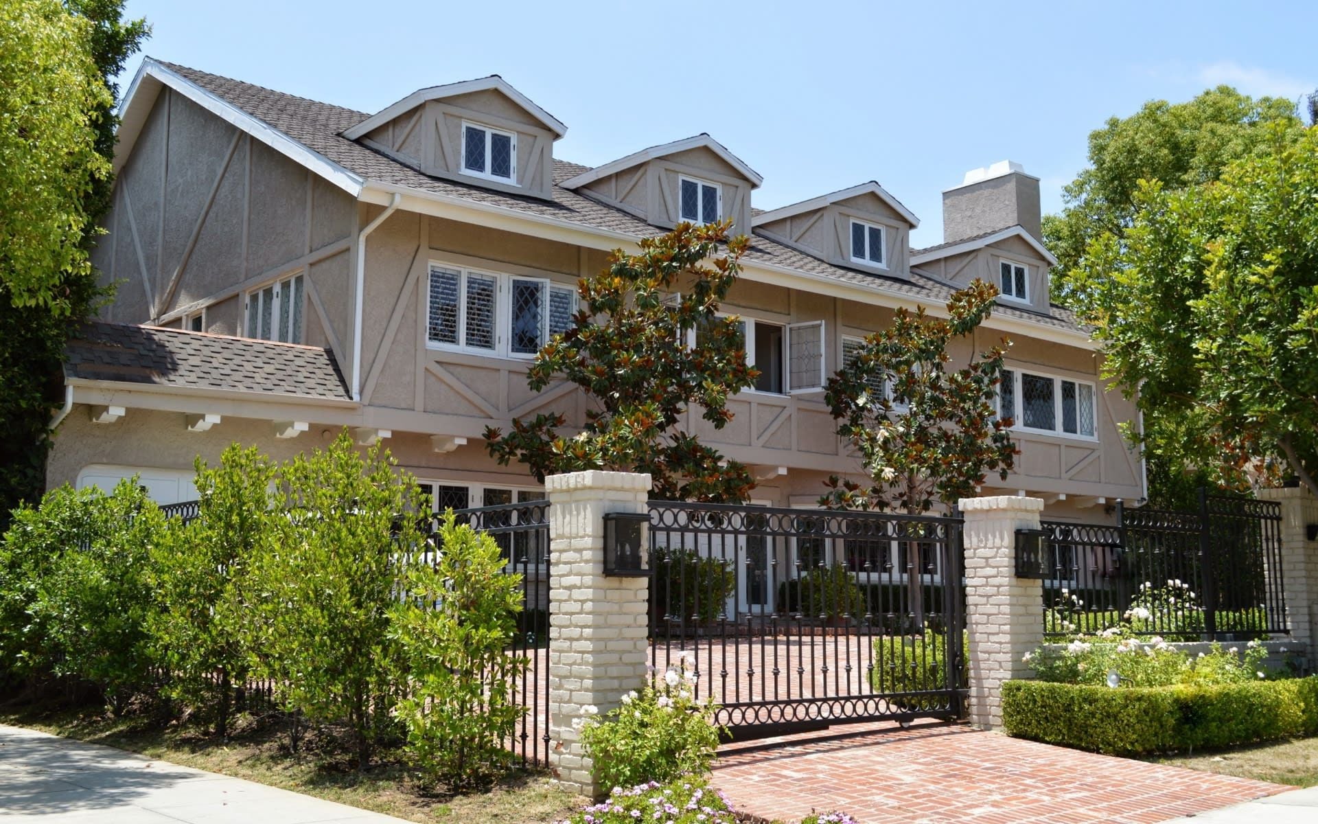 Austin Waterfront Home Valuation: What Makes It Different