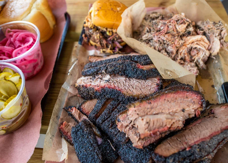 la Barbecue plate