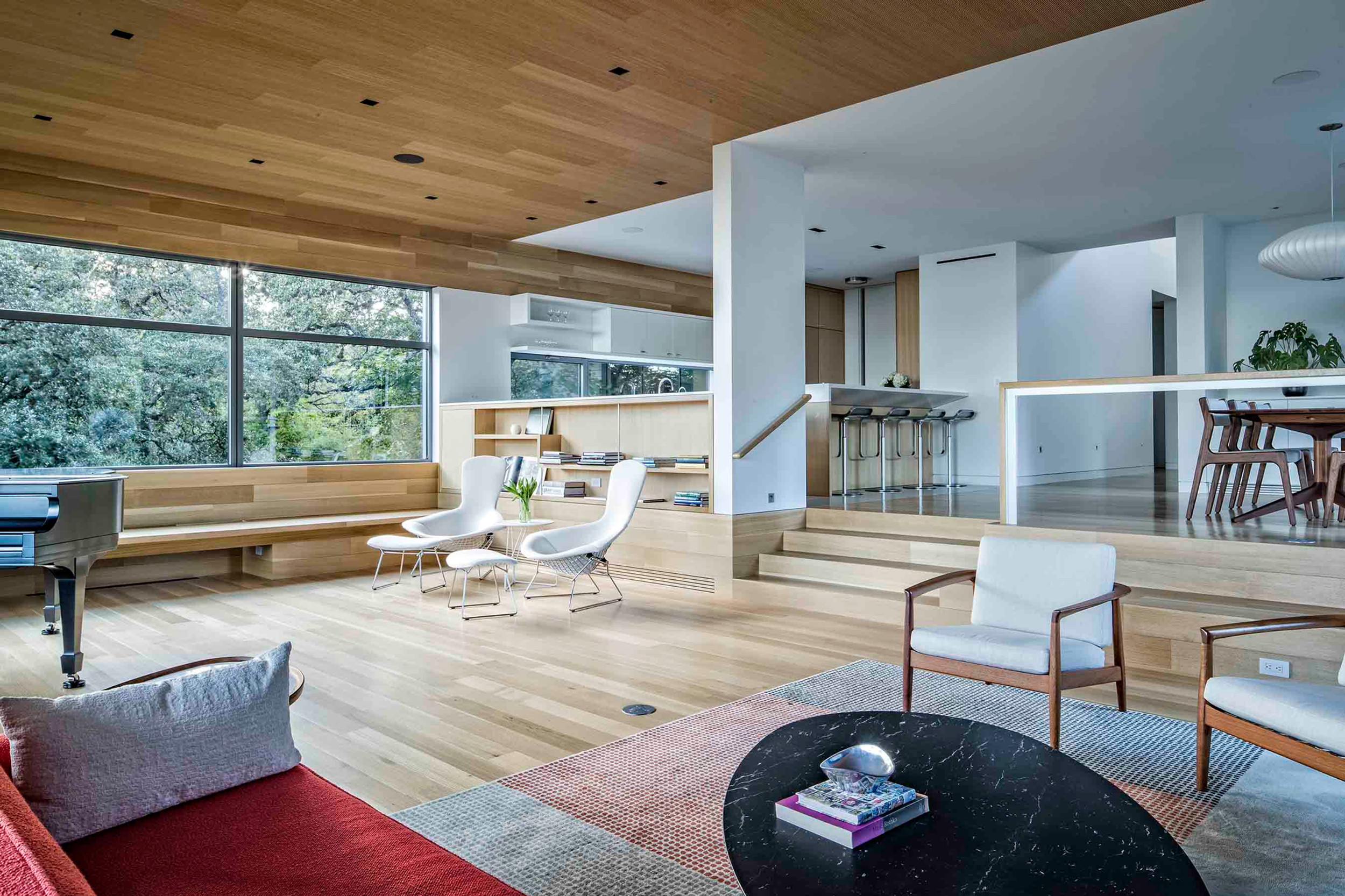 Second lower bedroom with built-in storage