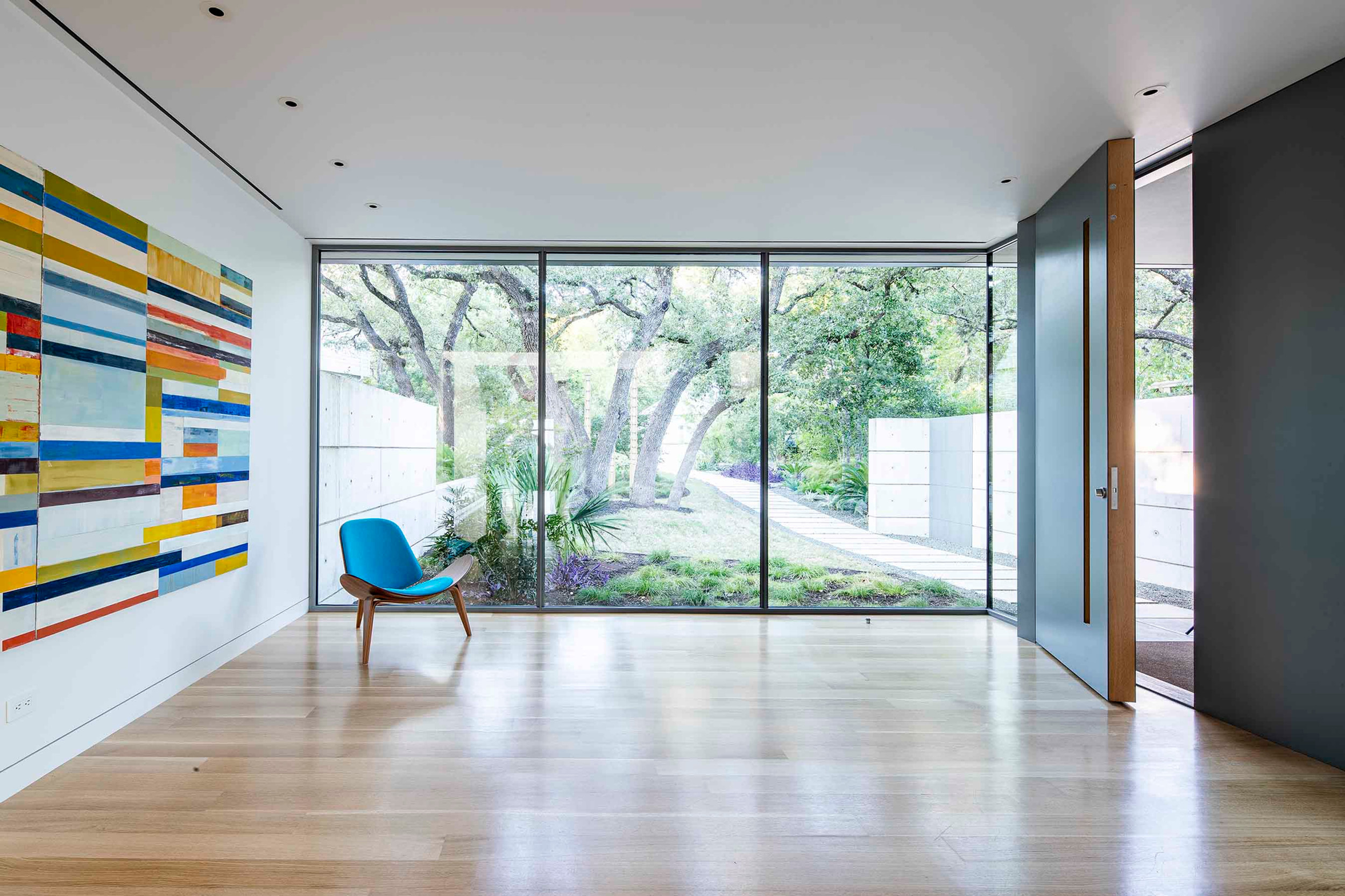 Upper deck overlooking the tree canopy