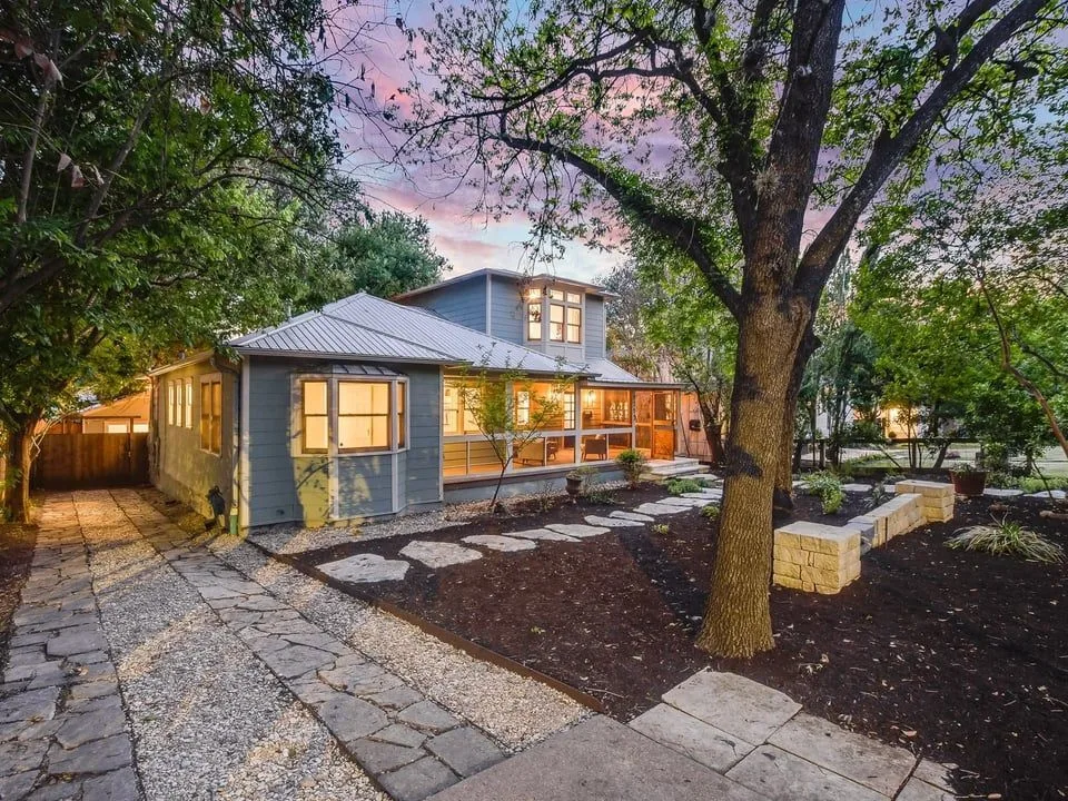 Bryker Woods residential street with craftsman-style homes