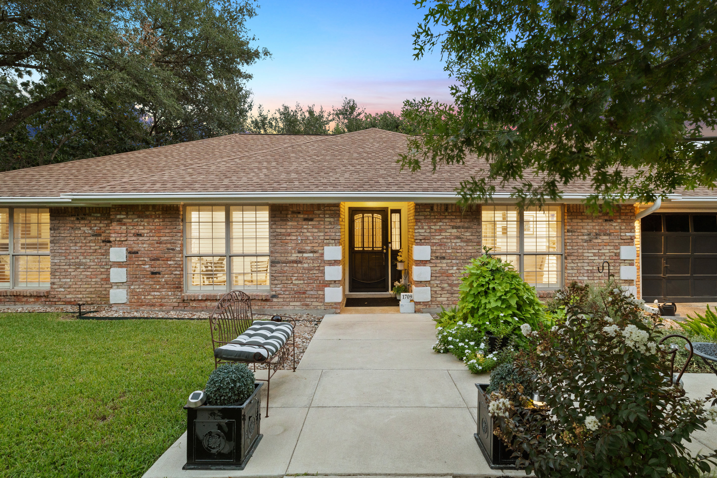 1709 Crested Butte Dr