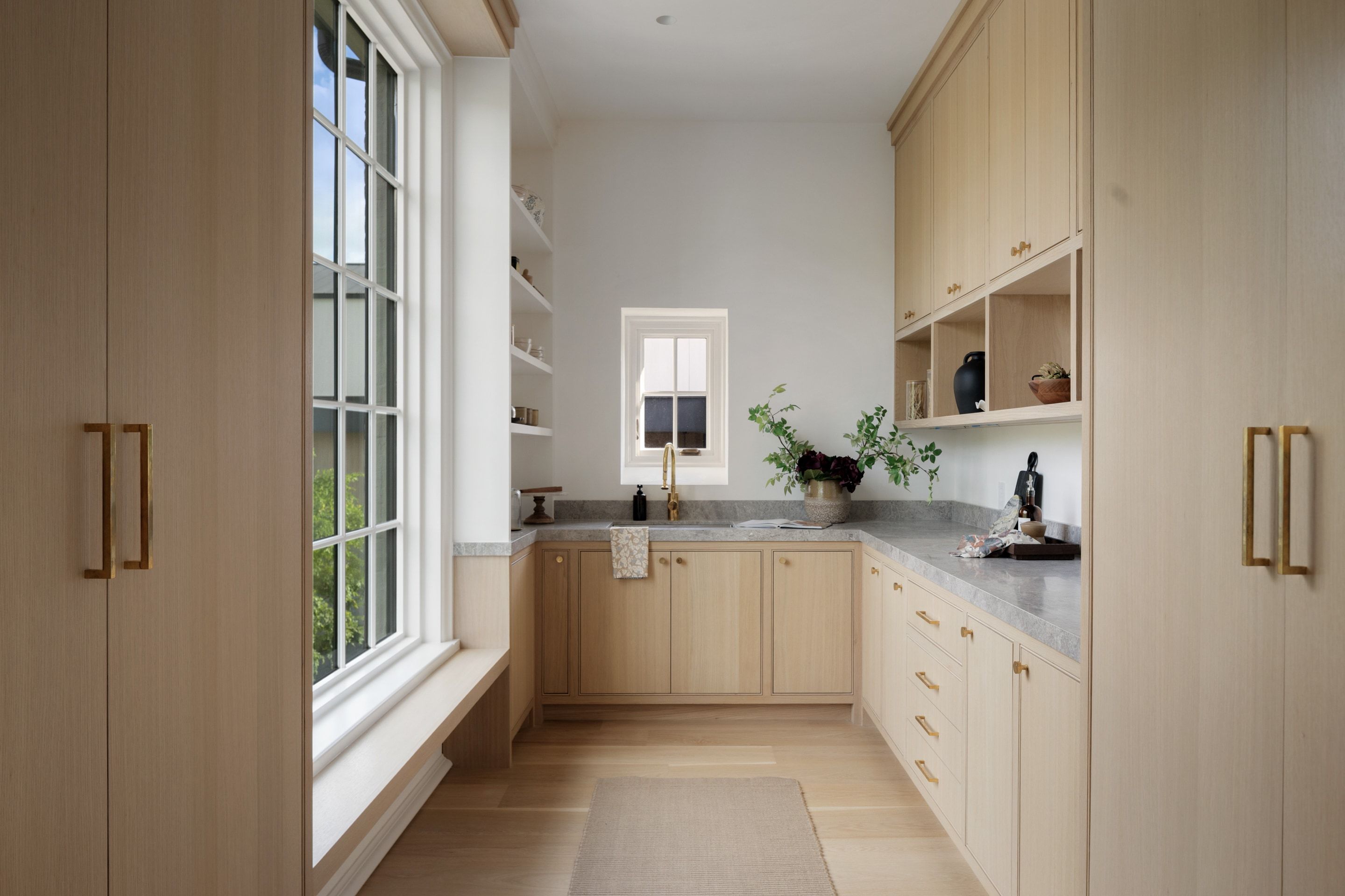 3802 Balcones Drive scullery pantry