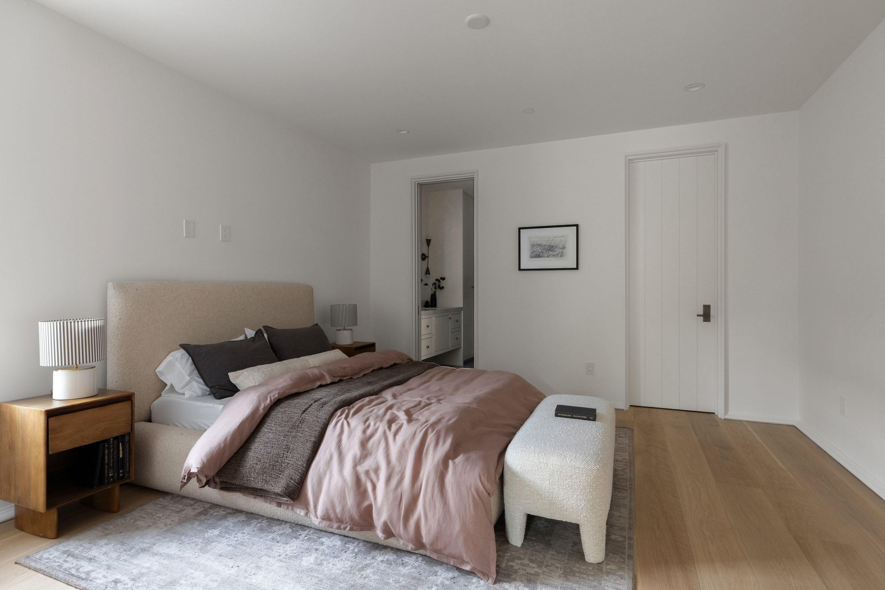3802 Balcones Drive secondary bedroom
