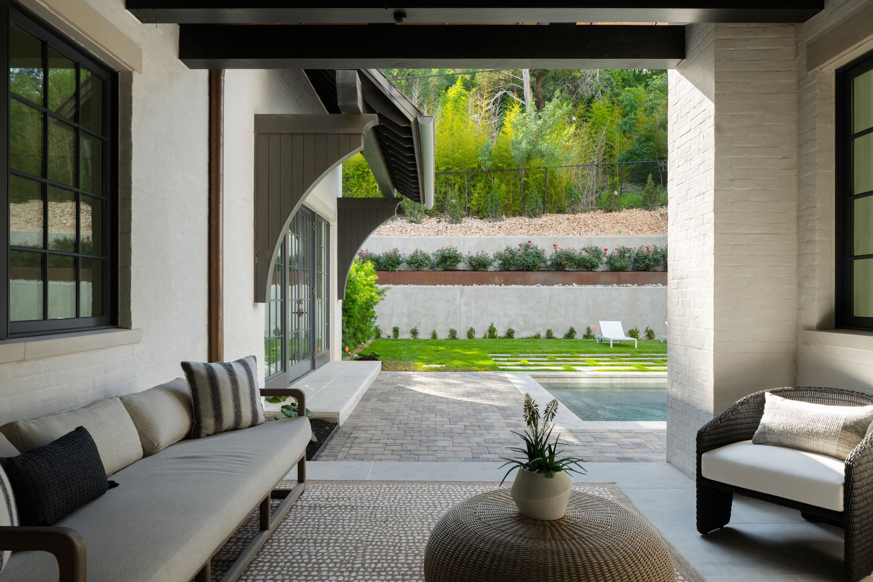 3802 Balcones Drive covered patio seating day