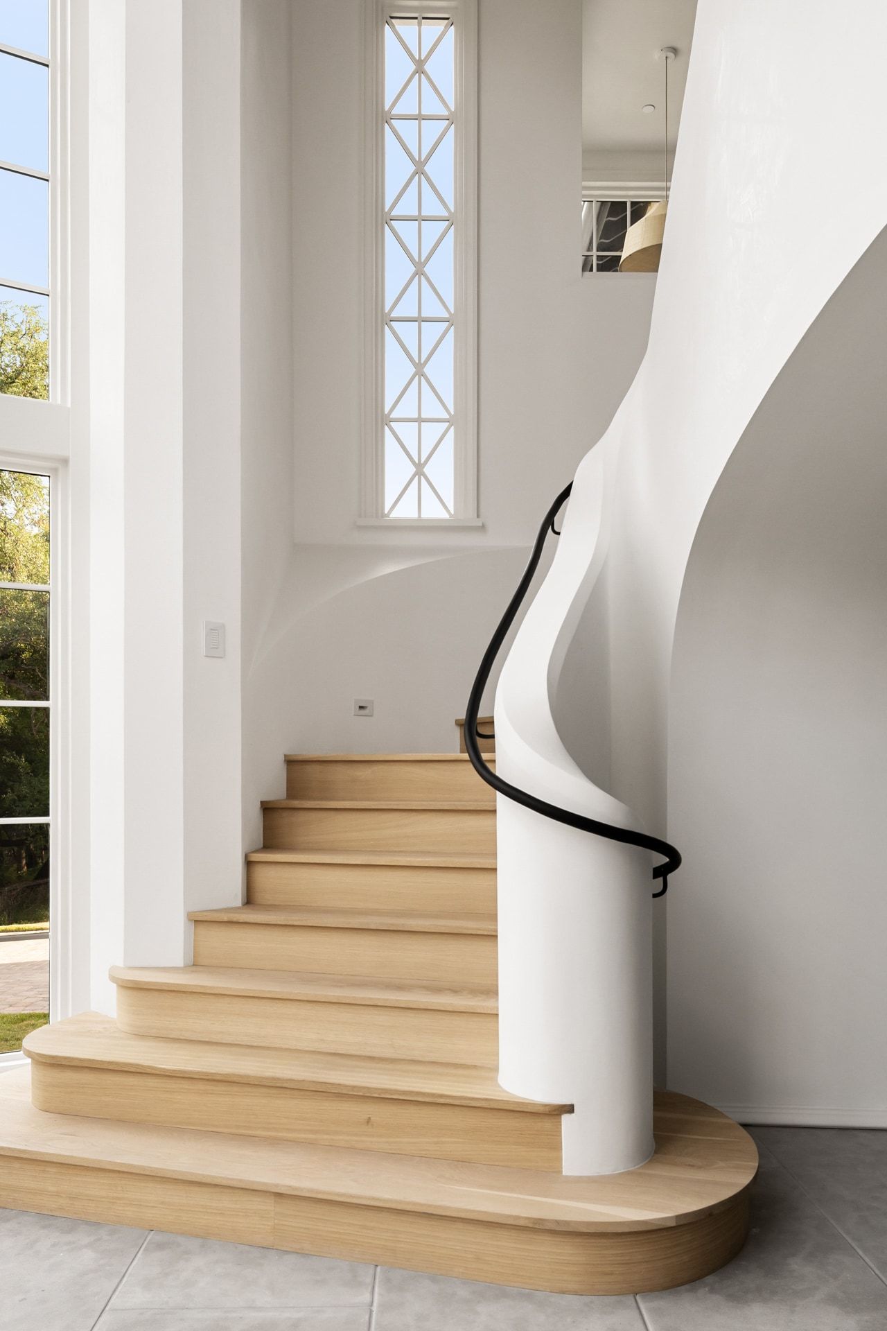 3802 Balcones Drive curved stair detail day