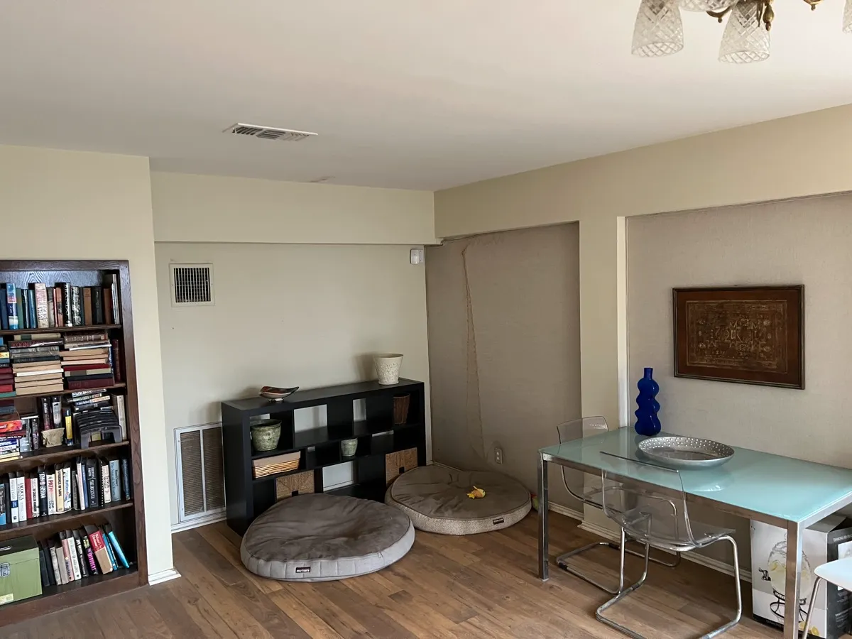 6907 Ladera Norte Transformations after - room 1